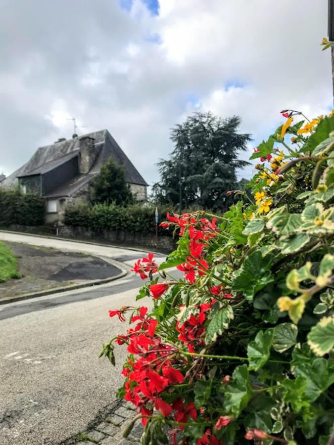 La Tour Cachee Bed & Breakfast Mortain-Bocage Exterior photo